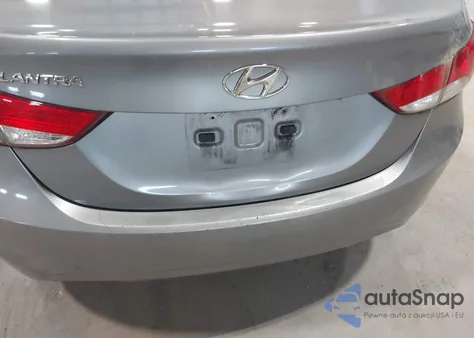 2013 Hyundai Elantra Gls z USA, uszkodzony, nr VIN KMHDH4AE6DU552043